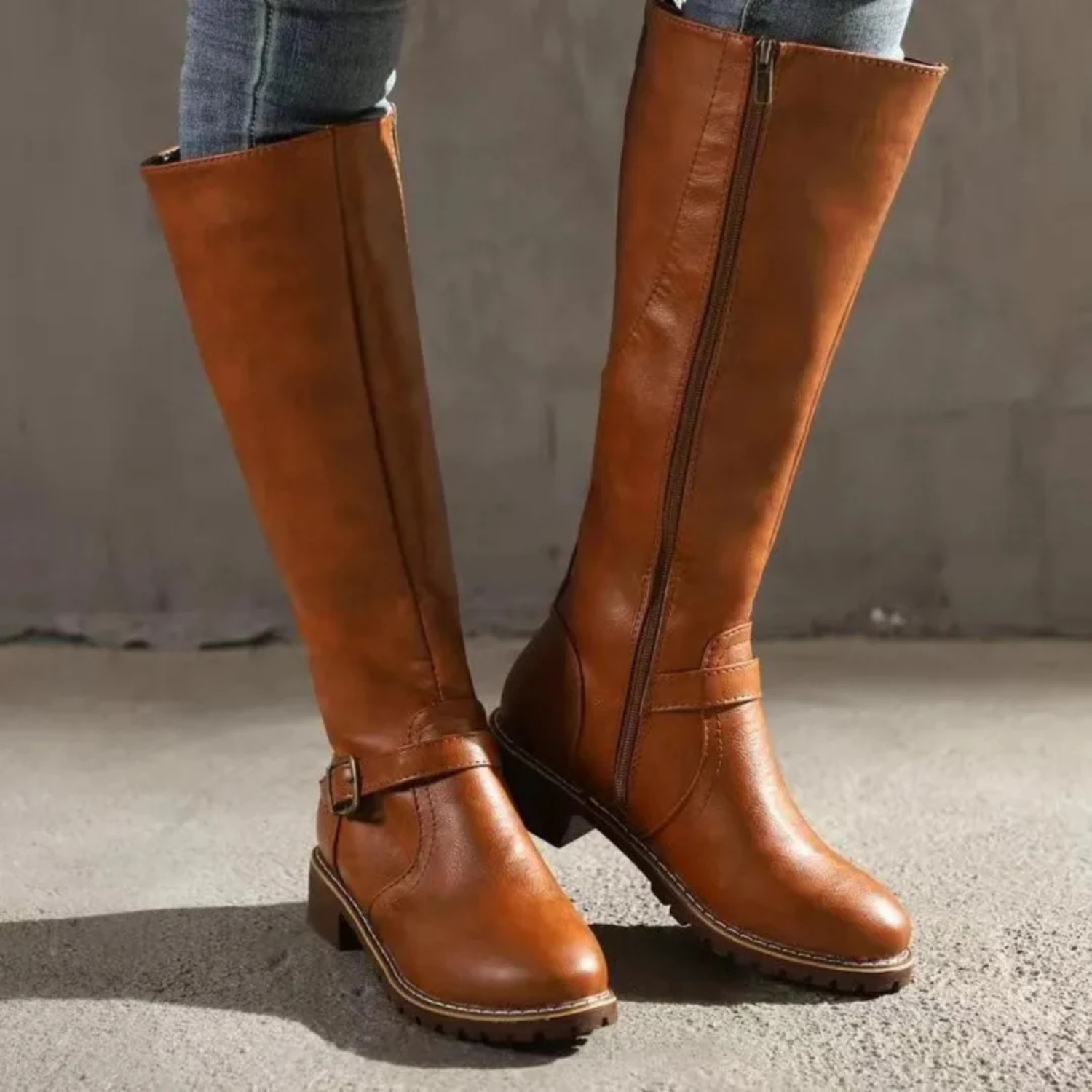 Women's Classic Leather Boots
