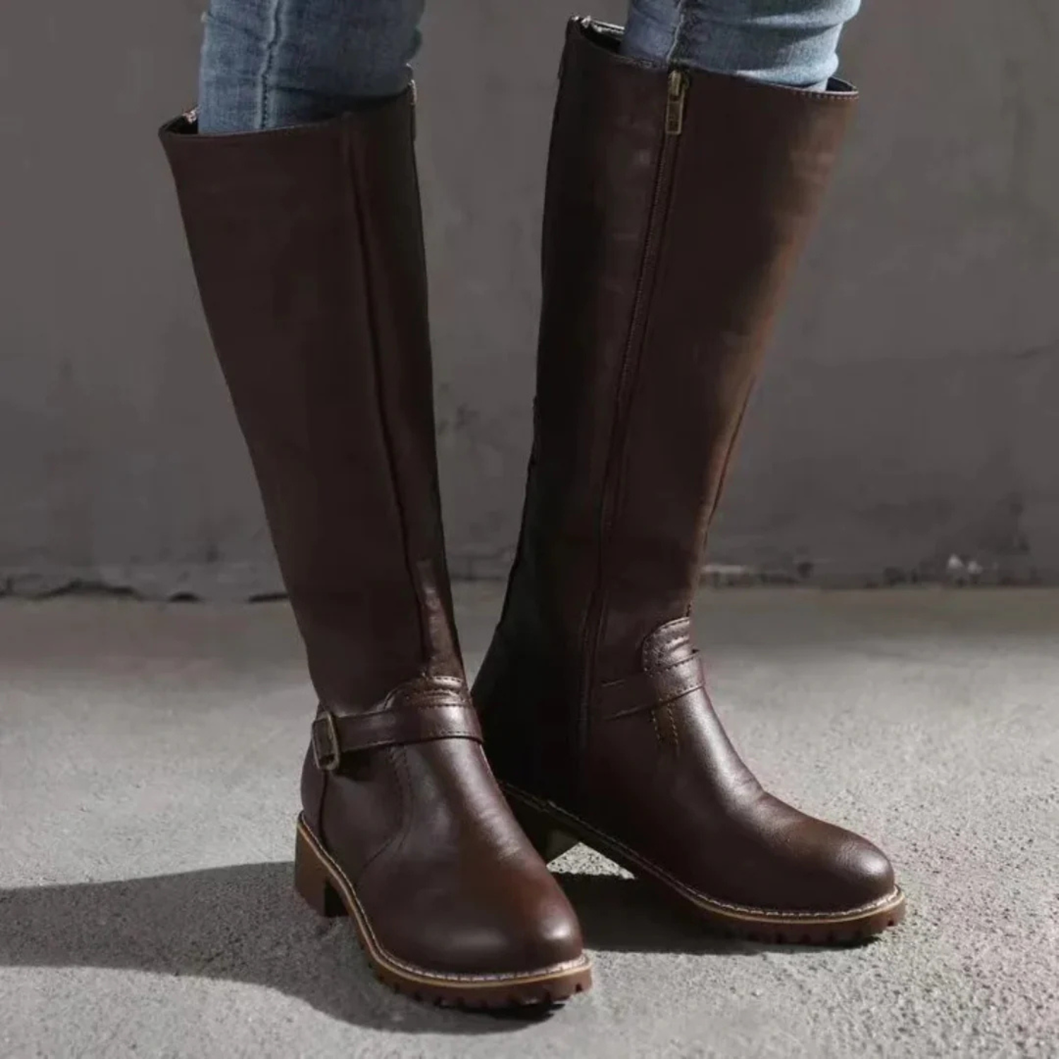 Women's Classic Leather Boots
