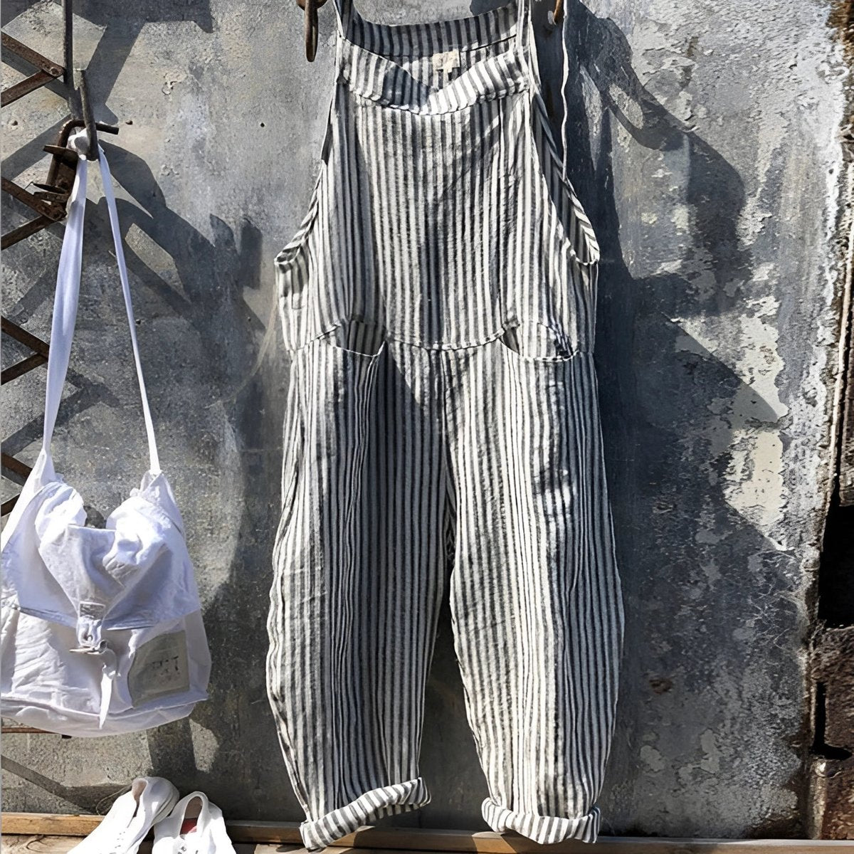 Unisex Vintage Striped Loose-Fit Adjustable Strap Overall - Gray