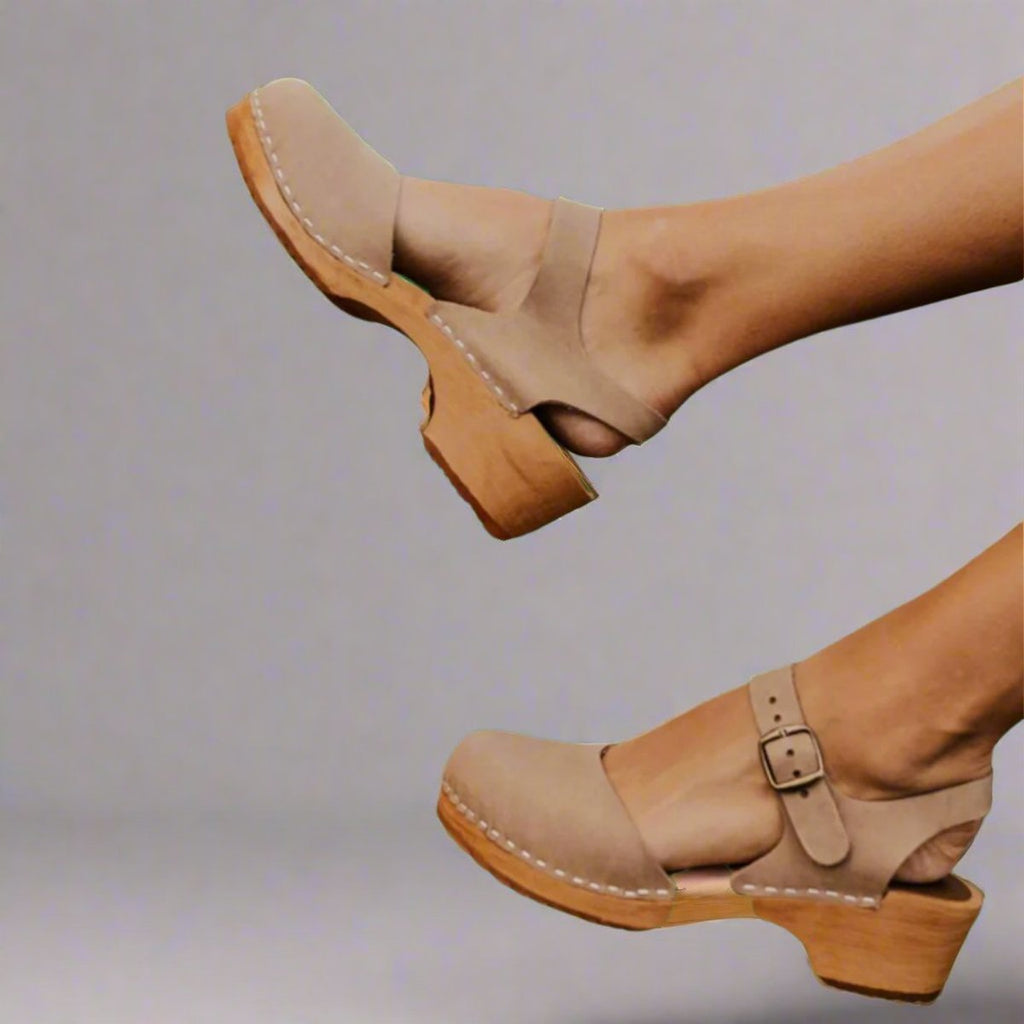 Women's Comfortable Sandals Leather Ankle-Strap Wooden Platform Clogs - Beige