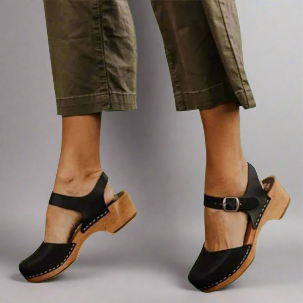 Women's Comfortable Sandals Leather Ankle-Strap Wooden Platform Clogs - Black