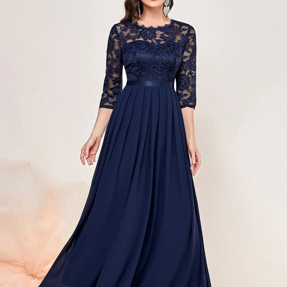Women's Lace Bodice Quarter-Sleeve Pleated Maxi Formal Dresses - Blue
