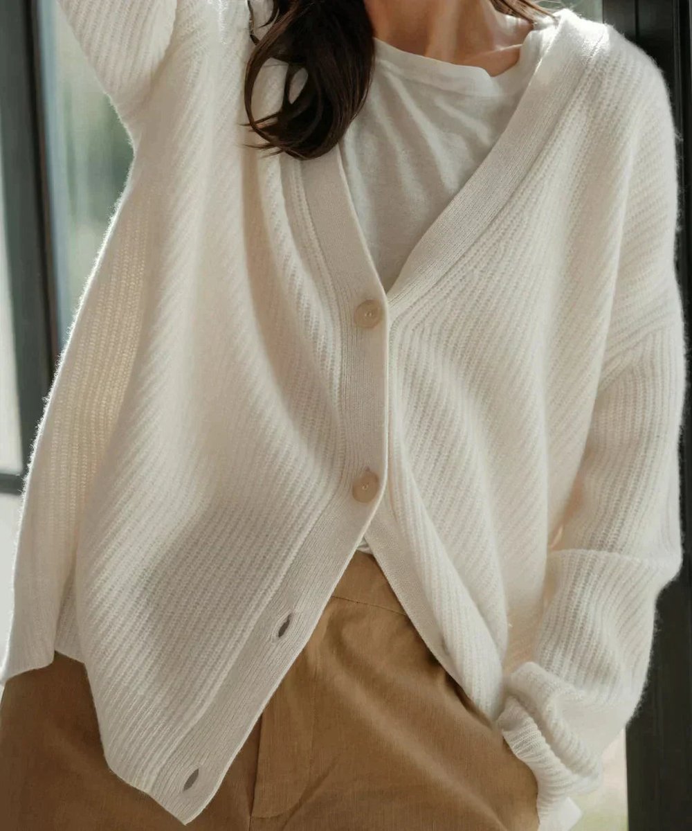 Women's Relaxed-Fit V-Neck Button-Front Cashmere Cardigan