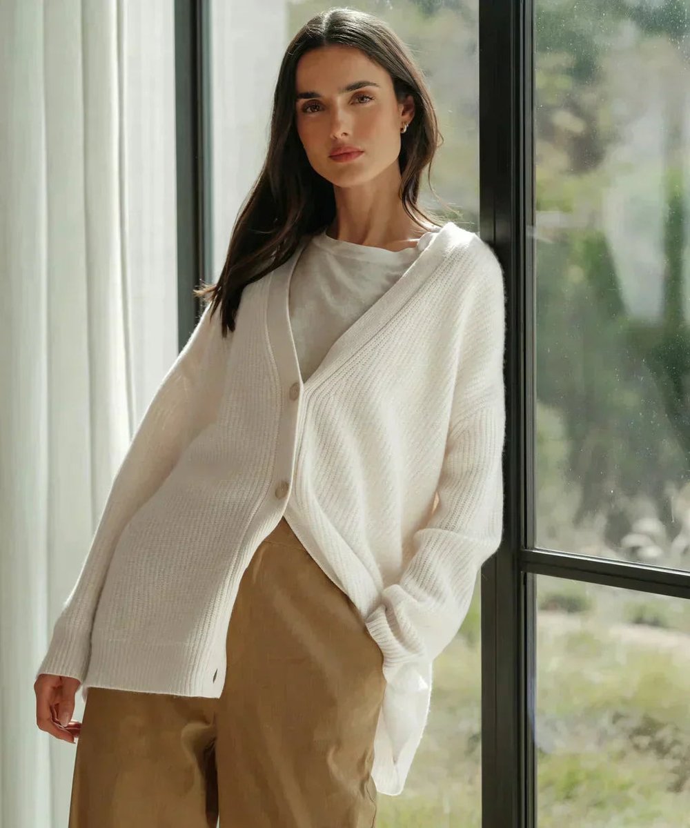 Women's Relaxed-Fit V-Neck Button-Front Cashmere Cardigan - White