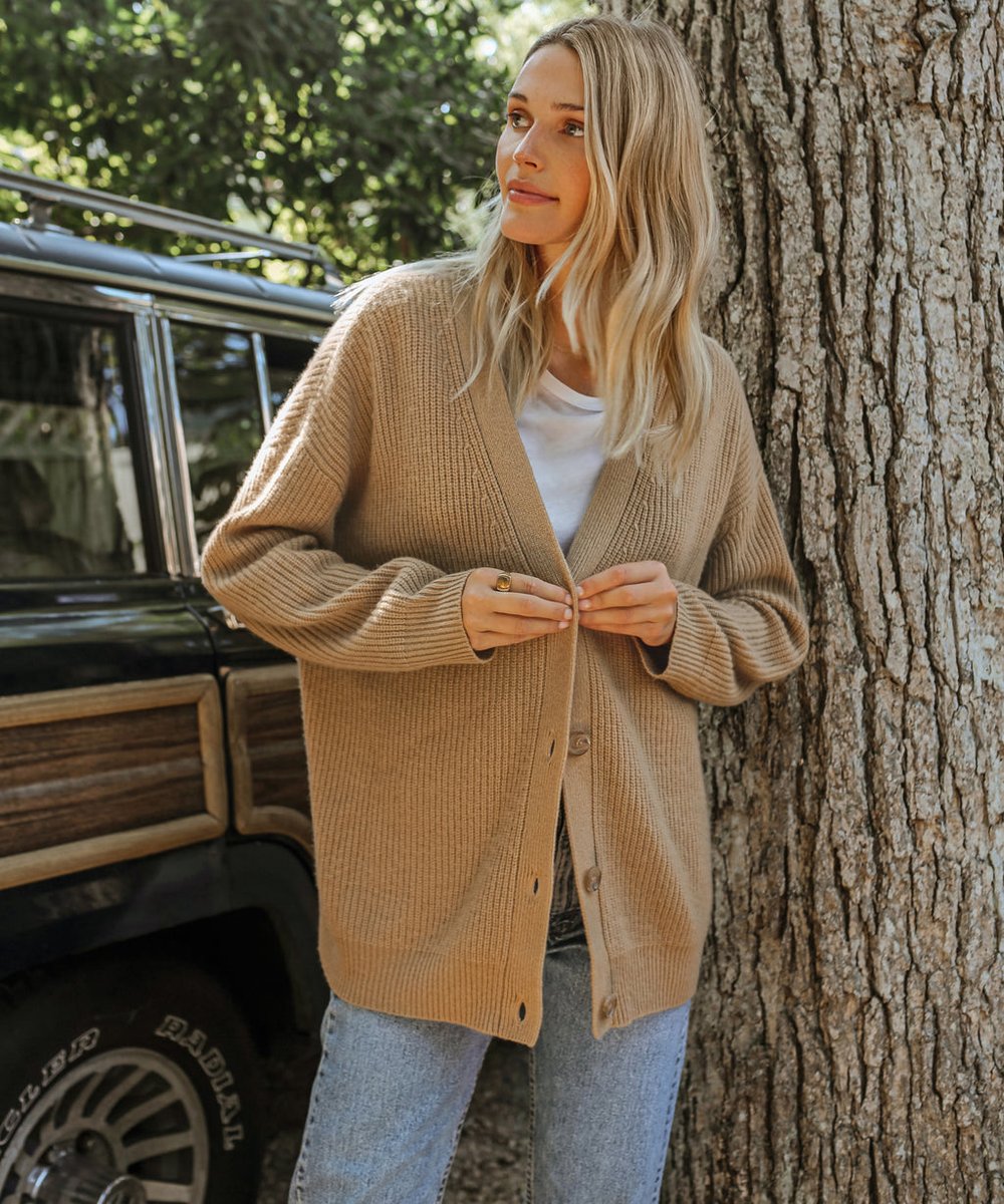 Women's Relaxed-Fit V-Neck Button-Front Cashmere Cardigan