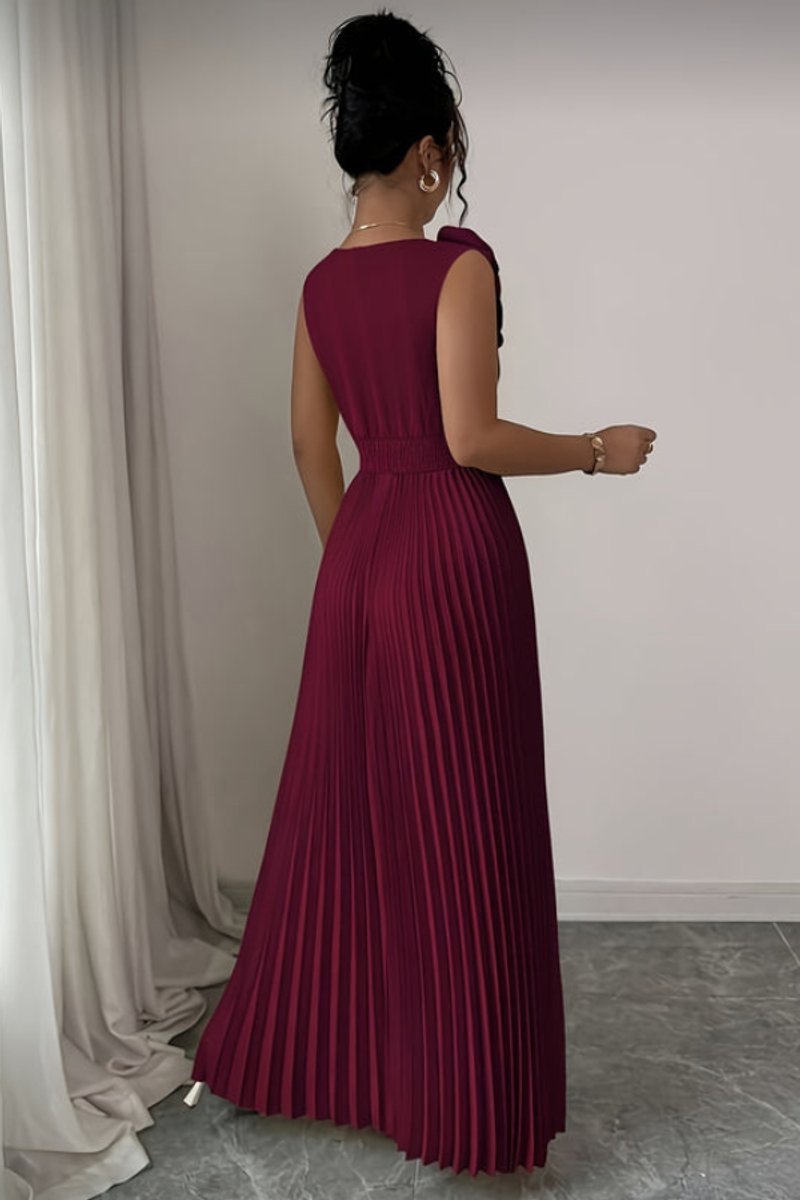 Women's Sleeveless Pleated A-Line Evening Gown Floral Applique
