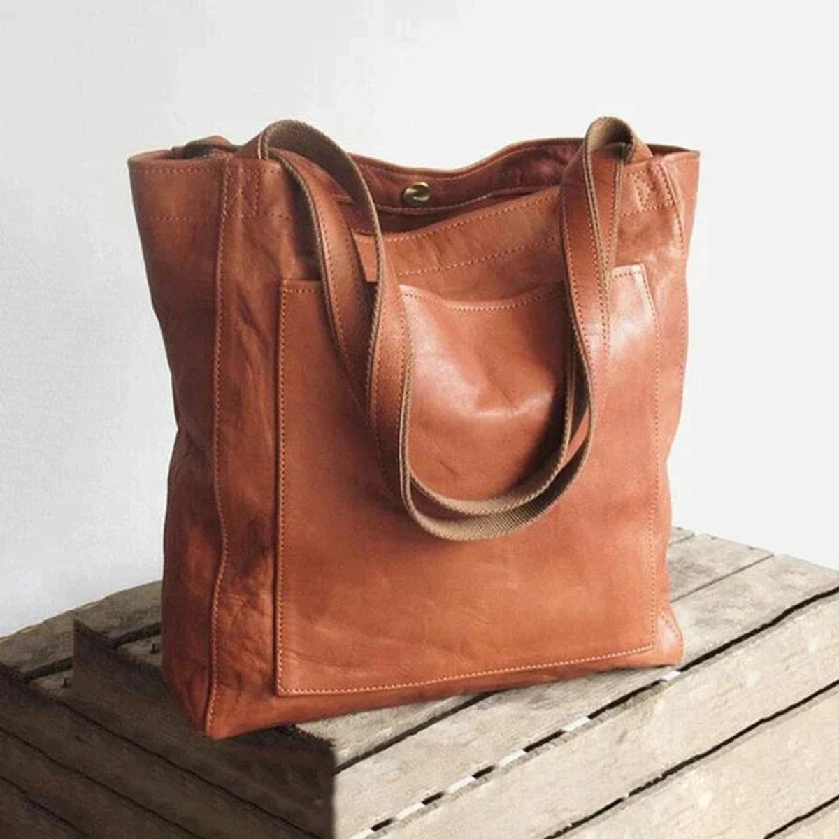 Women's Spacious Leather Shoulder Tote Bag - Brown