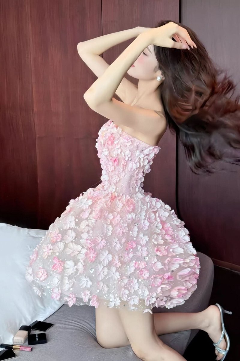 Women's Strapless 3D Floral Embellished Mini Cocktail Dress