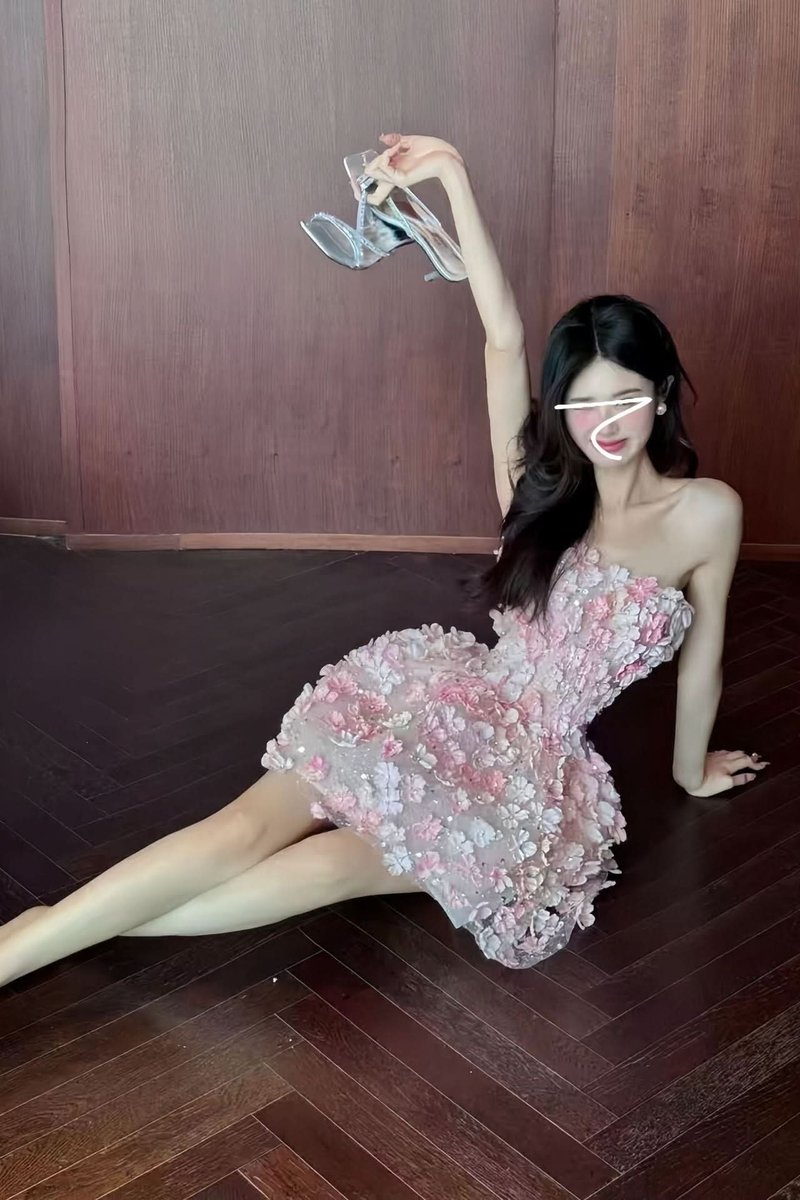 Women's Strapless 3D Floral Embellished Mini Cocktail Dress